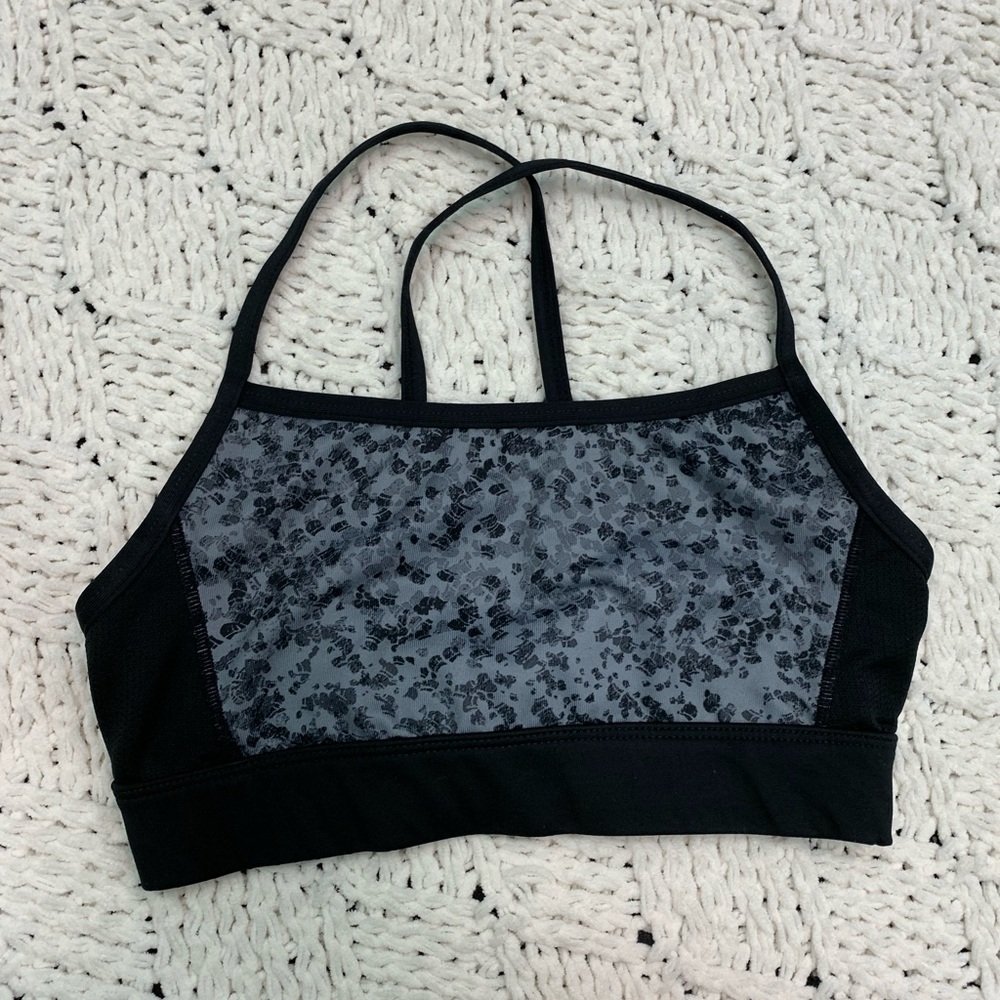 C9 by Champion Gray Patterned Crossback Sports Bra